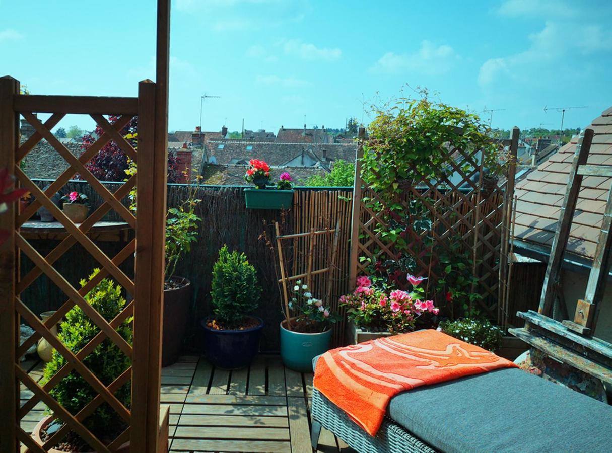 Appartement Atelier d'Art - vue panoramique à Moret-sur-Loing Extérieur photo